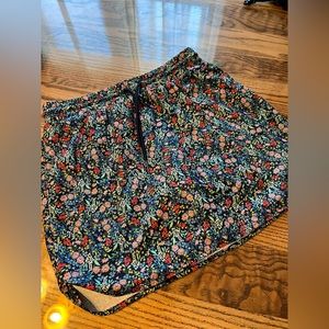 St. John’s Bay Skort I’m size Medium